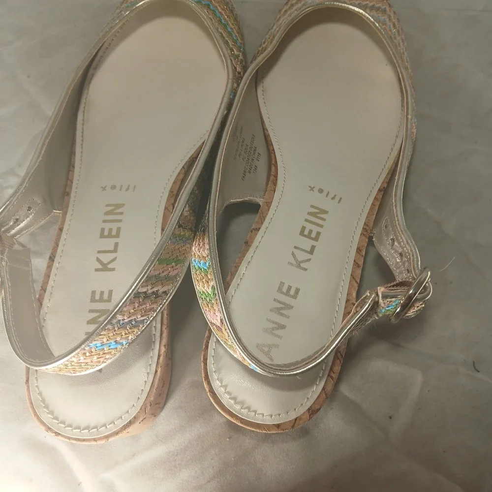 Anne Klein Akmarta Multi Color Chevron Slingback‎ Wedge Shoes AK192004 Size 11M